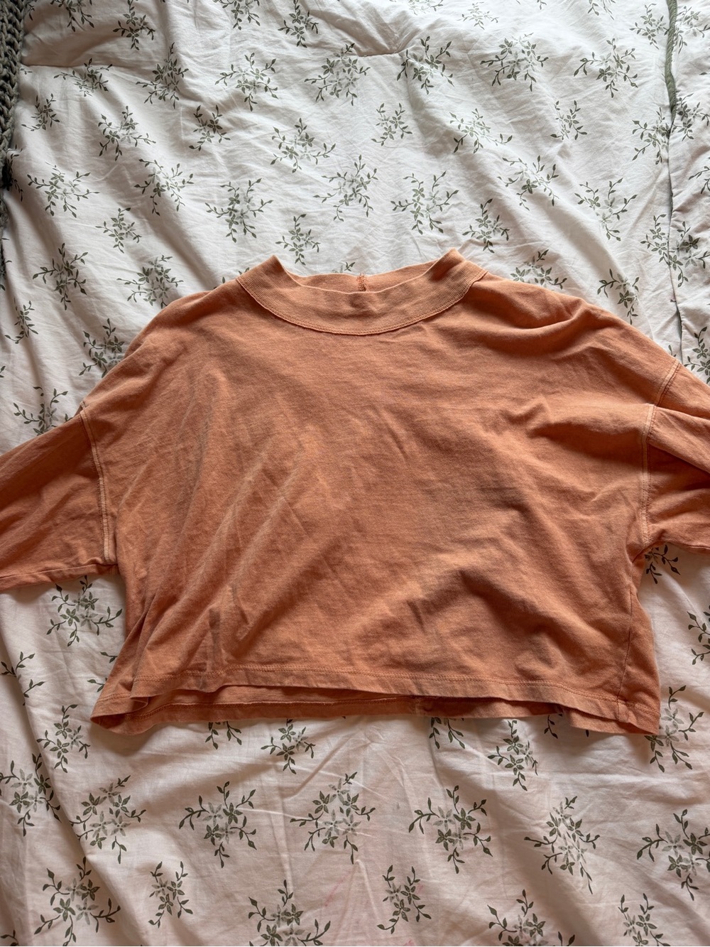 Free People We The Free Rust Orange Cropped Mock Neck Top XS - Picture 2 of 5